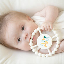 Load image into Gallery viewer, I Love Mom Happy Teether