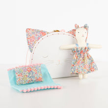 Load image into Gallery viewer, Floral Kitty Mini Suitcase Doll
