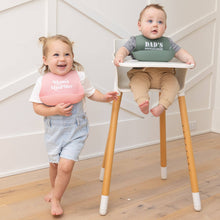 Load image into Gallery viewer, Moms Mini Me Wonder Bib