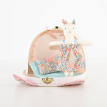 Load image into Gallery viewer, Floral Kitty Mini Suitcase Doll