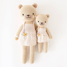 Load image into Gallery viewer, Goldie the honey bear, gives 10 meals