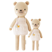 Load image into Gallery viewer, Goldie the honey bear, gives 10 meals