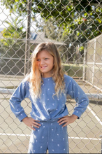 Load image into Gallery viewer, Zephyr Hacci Pullover - Navy