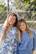 Load image into Gallery viewer, Zephyr Hacci Pullover - Navy