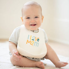 Load image into Gallery viewer, I Love Mom Wonder Bib