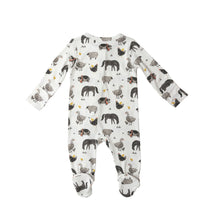 Load image into Gallery viewer, Farm Animals/ Black And White 2 Way  Zipper Footie