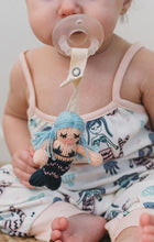 Load image into Gallery viewer, Penelope The Mermaid Paci Clip