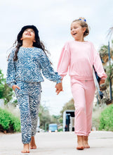 Load image into Gallery viewer, Sunday Sweatpants - Fairytale Pink