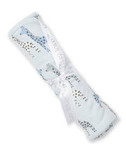 Load image into Gallery viewer, Giraffes Blanket PRT - Multi Blue
